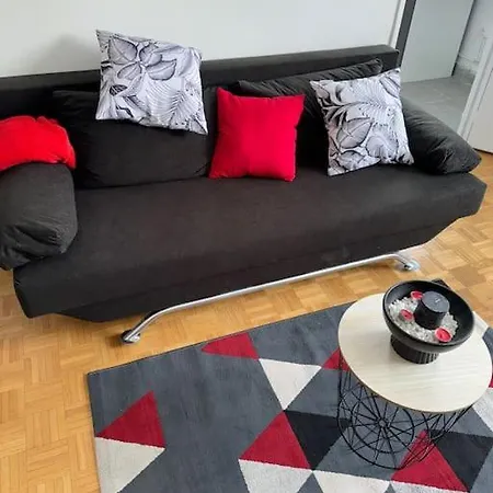 T2 A Alfort - Meuble Neuf Apartment